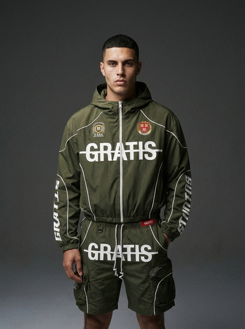 GRATIS : Motion Sensor Windbreaker