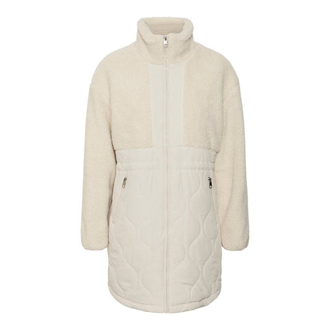 Vero Moda : Alison Teddy Quilted Coat