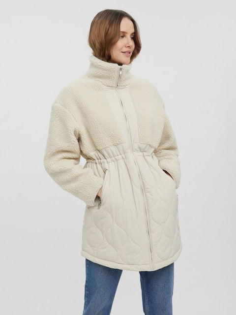 Vero Moda: Alison Teddy Quilted Coat