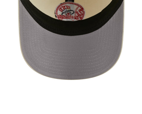 New Era : 920 NY Yankees Patch Logo Cap - Chrome