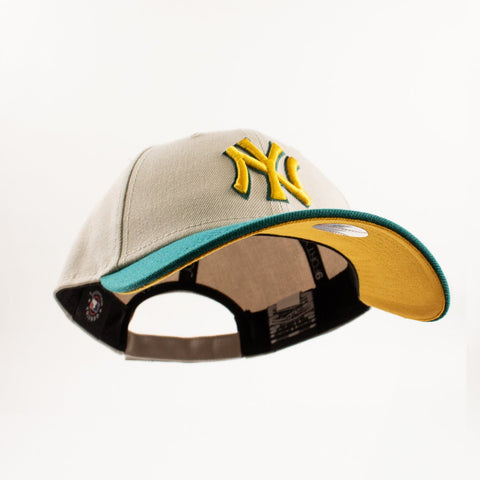 New Era : 940 NY Yankees Gold Undervisor 3Tone Cap