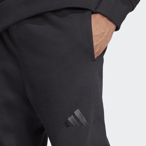 Adidas : All SZN Regular Fleece Tapered Pants